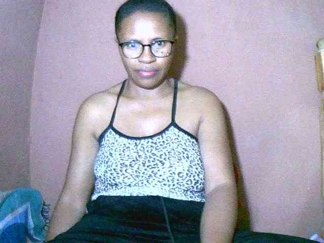 free nude chat room Nirinah2710