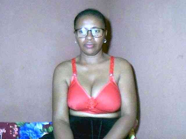 Nirinah2710 webcam