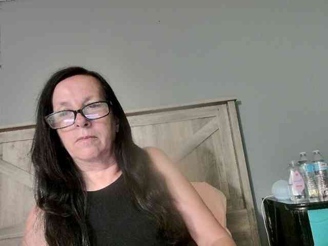 PeachGoddess webcam