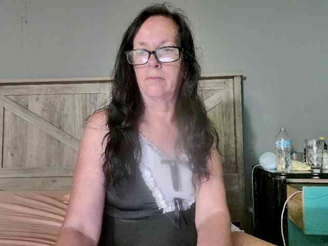 PeachGoddess webcam