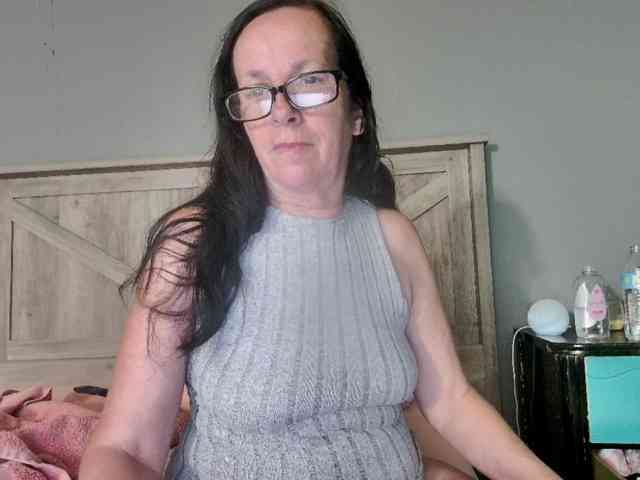 PeachGoddess webcam