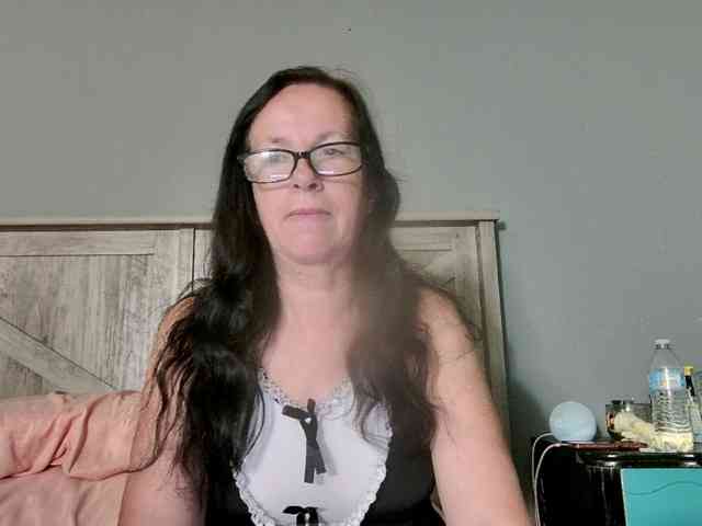 PeachGoddess webcam