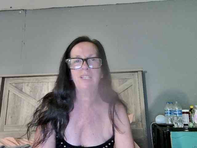 PeachGoddess webcam