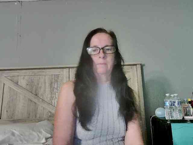 PeachGoddess webcam