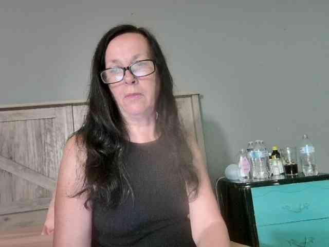 PeachGoddess webcam
