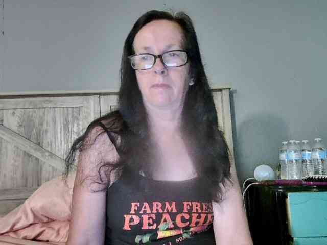 PeachGoddess webcam