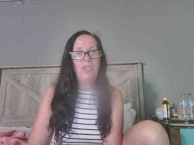 PeachGoddess webcam