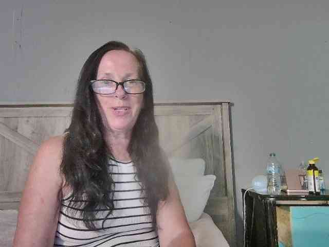 PeachGoddess webcam