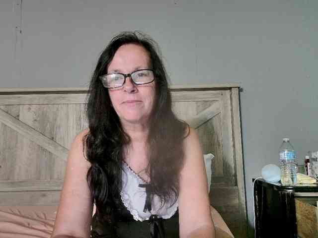 PeachGoddess webcam