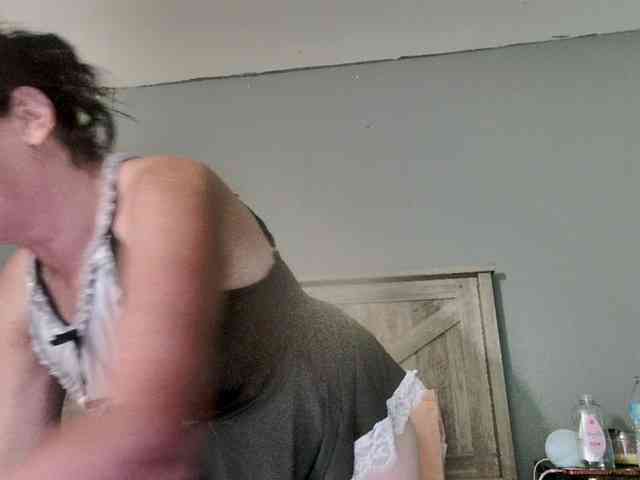 PeachGoddess webcam