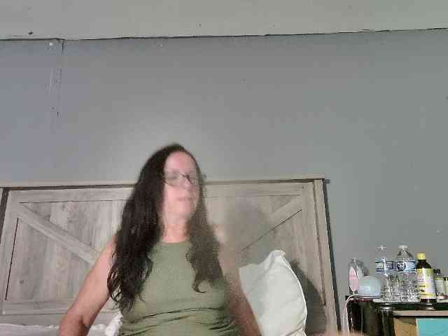 PeachGoddess webcam