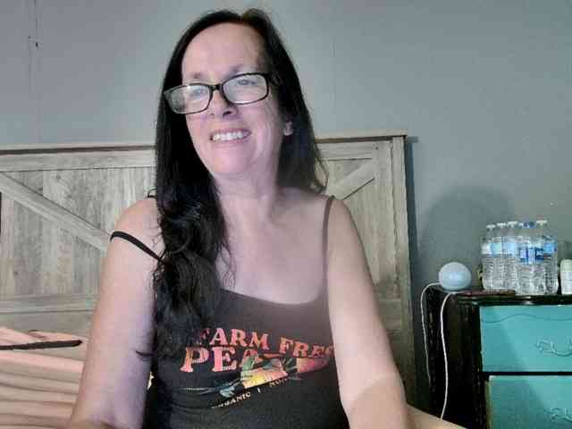 PeachGoddess webcam