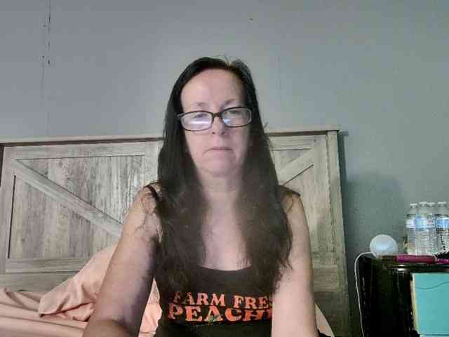 PeachGoddess webcam