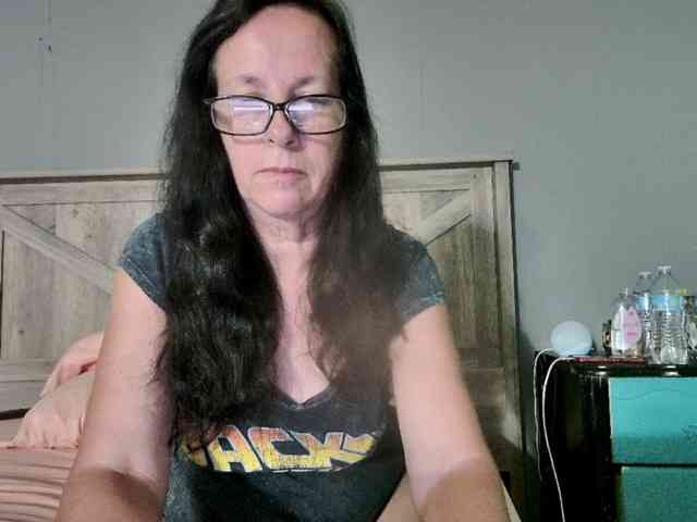 PeachGoddess webcam