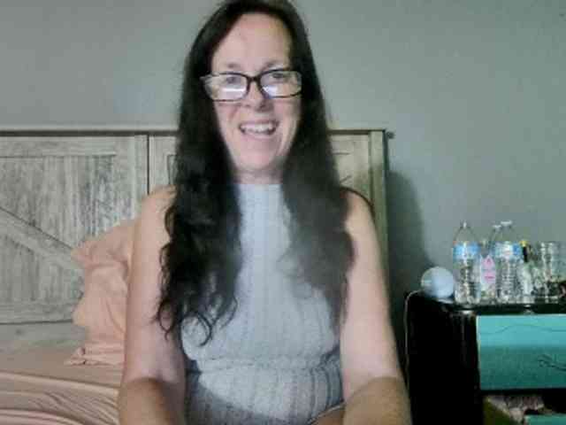 PeachGoddess webcam