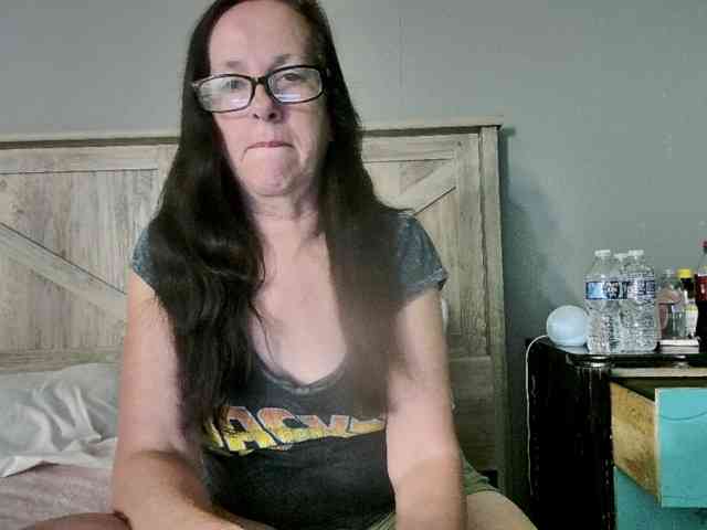 PeachGoddess webcam