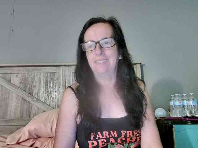 PeachGoddess webcam