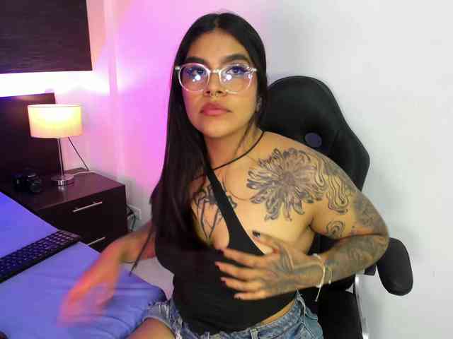 TattooMusexx webcam