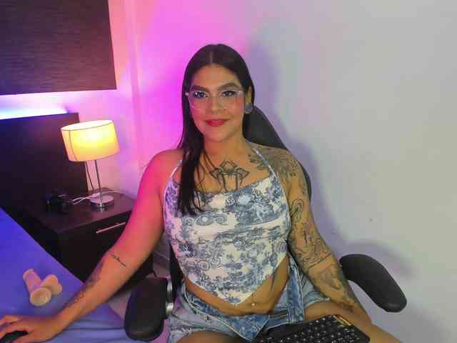 TattooMusexx webcam