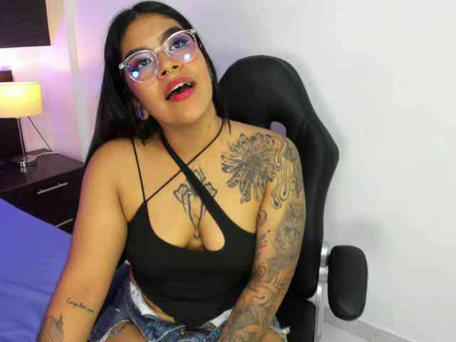 TattooMusexx webcam