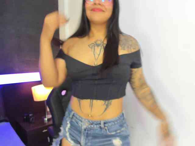 TattooMusexx webcam