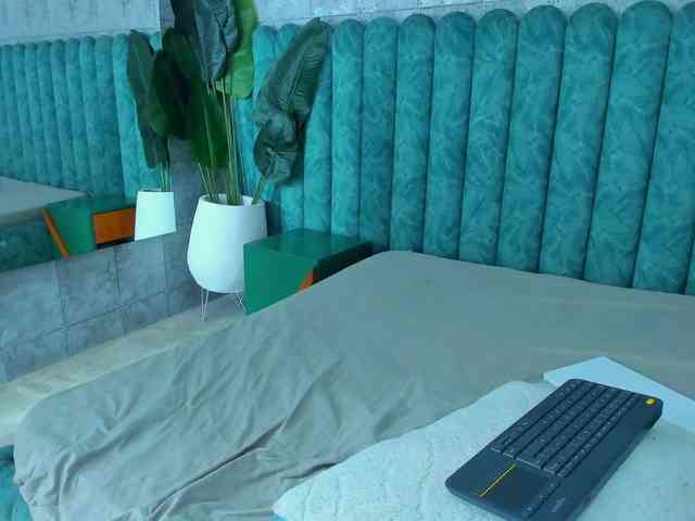 Scarlett-Foxx webcam