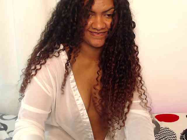 Amalia1893 Live Webcam on BongaCams