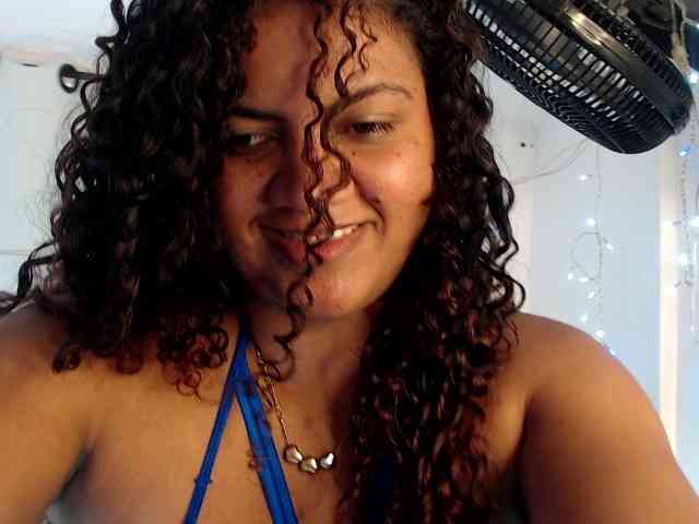 Amalia1893 webcam