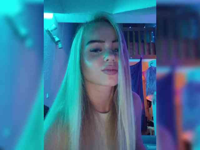 Yourprincess12 webcam