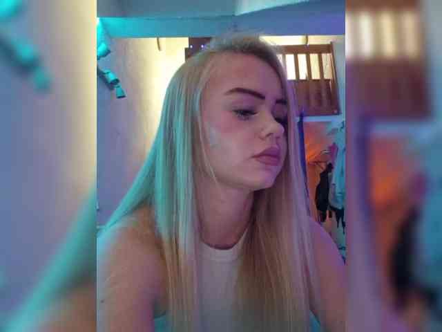 Yourprincess12 webcam