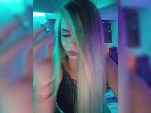 Yourprincess12 webcam