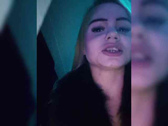 Yourprincess12 webcam