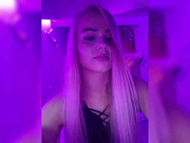 Yourprincess12 webcam