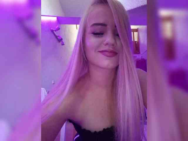 Yourprincess12 webcam
