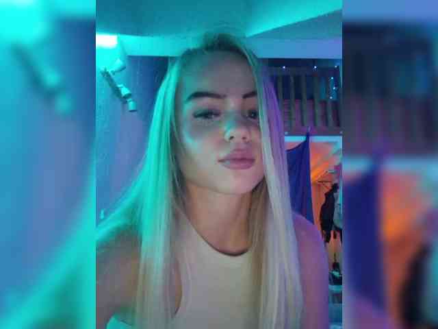 Yourprincess12 webcam