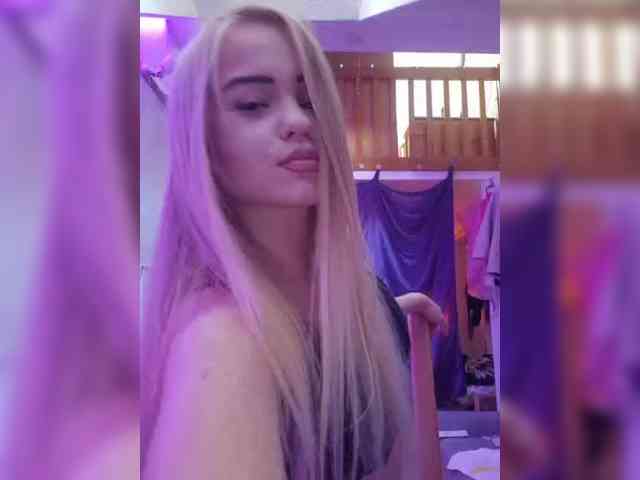 Yourprincess12 webcam