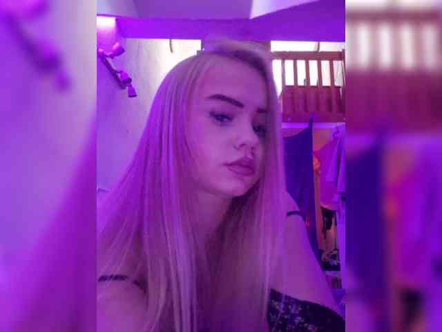 Yourprincess12 webcam