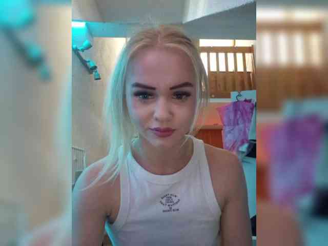 Yourprincess12 webcam