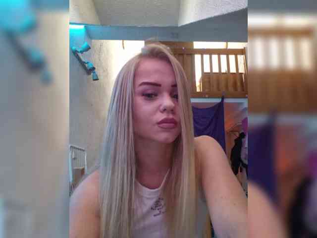Yourprincess12 webcam
