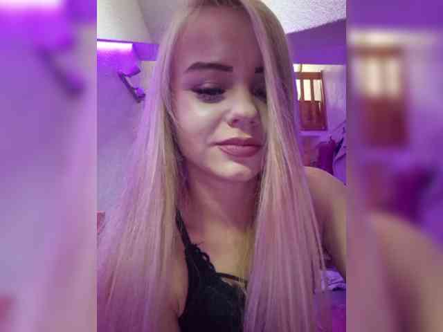 Yourprincess12 webcam