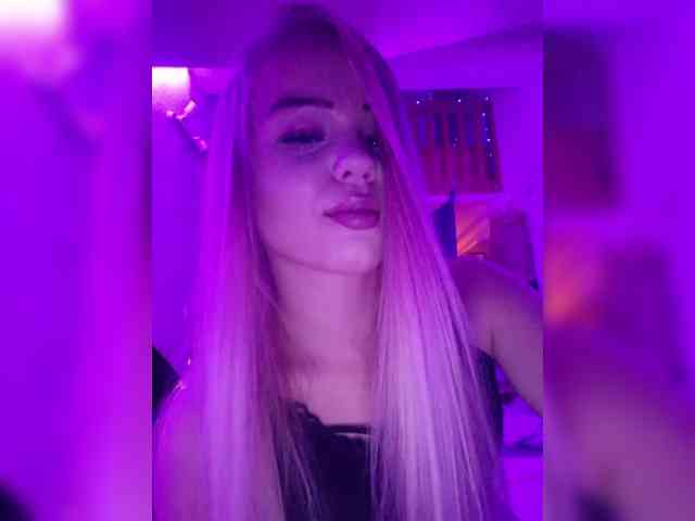Yourprincess12 webcam