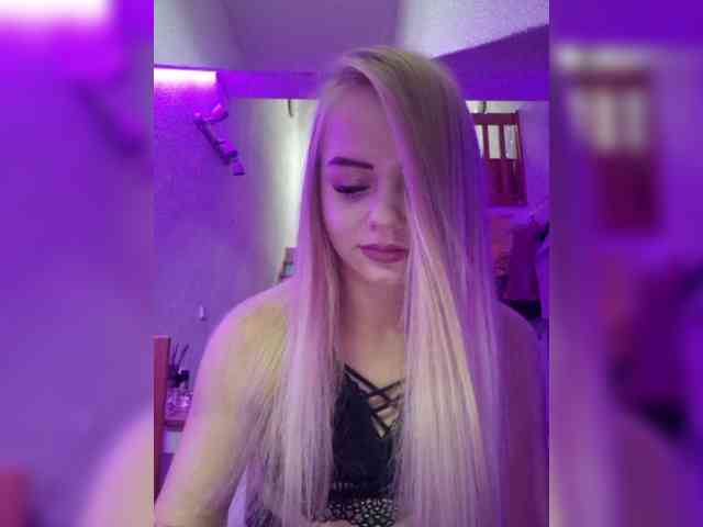 Yourprincess12 webcam