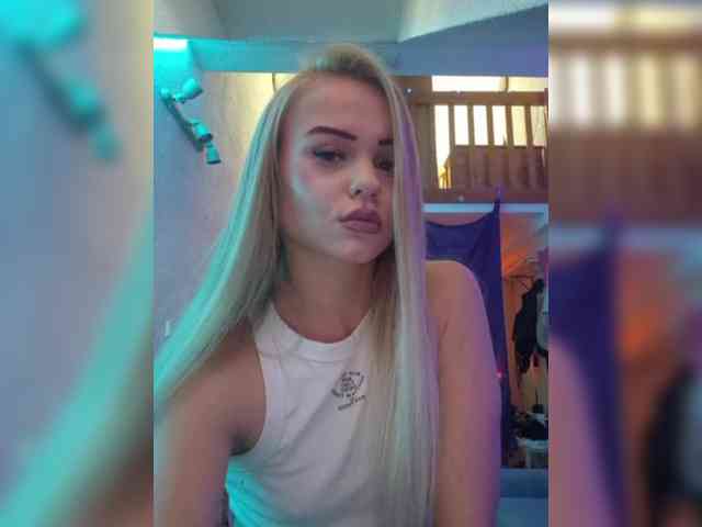 Yourprincess12 webcam