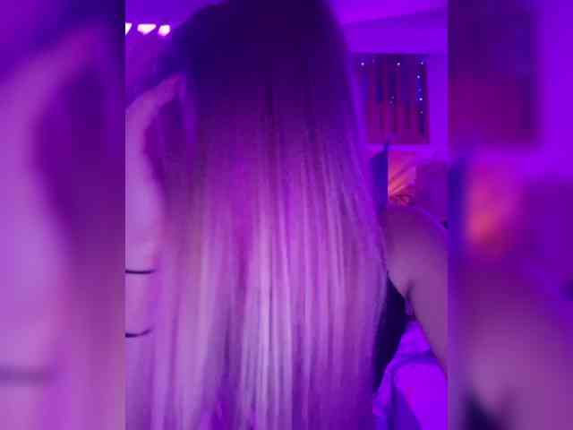 Yourprincess12 webcam