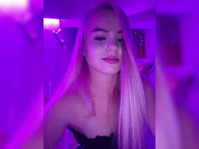 Yourprincess12 webcam