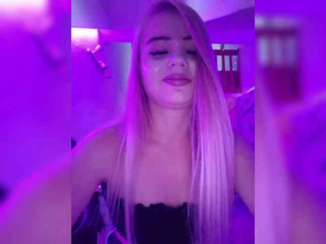 Yourprincess12 webcam