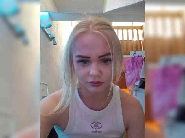 Yourprincess12 webcam