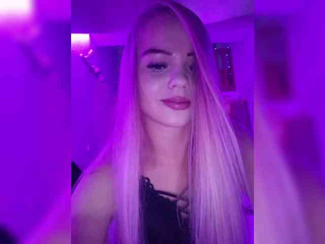 Yourprincess12 webcam