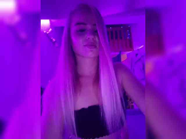 Yourprincess12 webcam