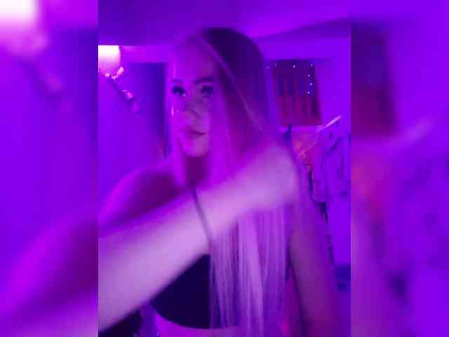 Yourprincess12 webcam
